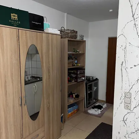 Eine Ruhige Mit Eigenem Bad Und Kueche Apartment *